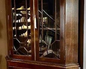 Pr. of Corner Cabinets