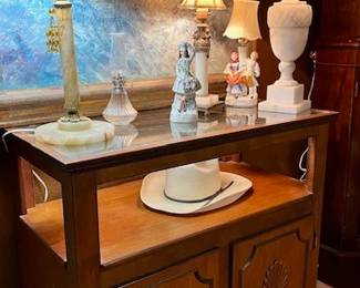 Furniture & Lighting