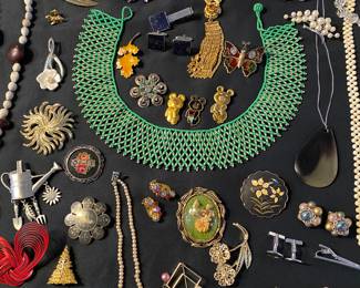 Vintage Jewelry