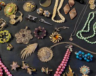 Vintage Jewelry