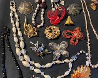 Vintage Jewelry