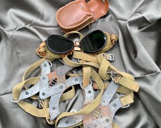 WWII Mountain Troops ski goggle and snow crampons 