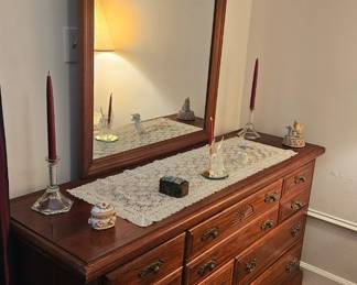 Dresser from 4 piece bedroom suite (Primary)
58" x 31 1/2" x 28"; mirror - 31 3/4" x 37 1/2 " 4 piece bedroom suite (Primary) $950.00
