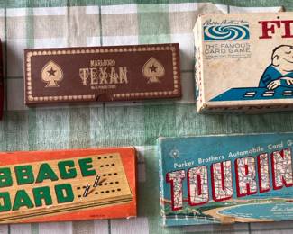 Vintage Games (Texan Poker Cards Sealed) LOT A - unknown if complete
