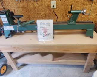 Grizzly 36” Variable Speed Wood Lathe and Table w/Wood Working Tools, Brand New
