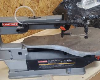 Craftsman 16” Variable Speed Scroll Saw
