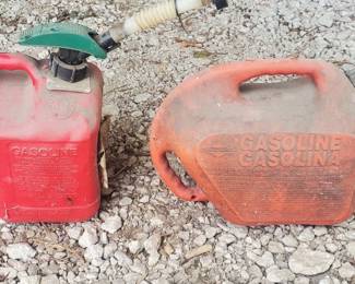 Blitz and Briggs & Stratton Gas Cans
