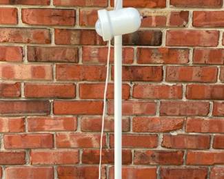 Retro White Three Bulb Floor Lamp 5’5” - works
