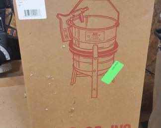 Portable Sand Blaster New in Box
