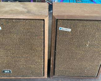 Vintage Bell & Howell Speakers 13.5x10x6 - untested
