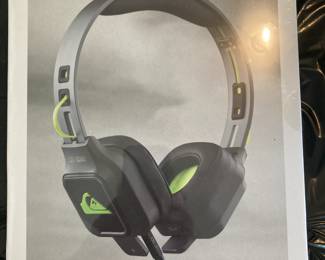 Quicksilver QS-1 Studio Headphones in Sealed Box
