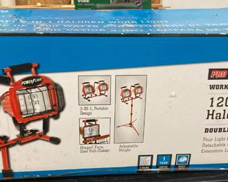 Designers Edge Double Bulb 1200 Watt Halogen Tripod Lights - New in Sealed Box
