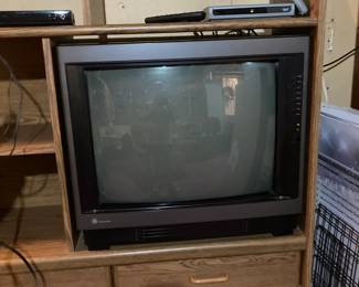 Vintage GE Television and Converter Boxes - working

