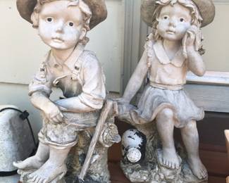 Assortment of Garden Art/Decor