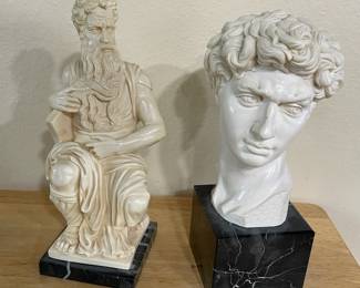 Sculpture of David on Black Marble Base, Alabaster Sculpture of Michelangelo's Moses on Black Marble Base