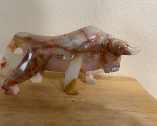 Carved Onyx Bull - Made in Puebla, Mexico