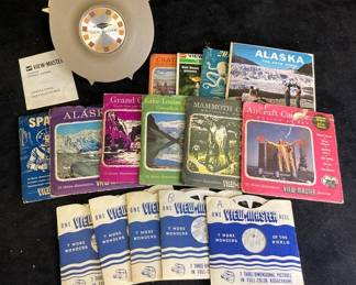 Sawyers Lighted ViewMaster And Slides