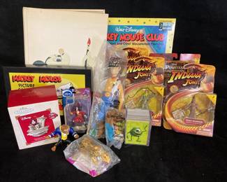 Disney Picture And Post Card Album Indiana Jones Toys Monsters Inc Trading Cards