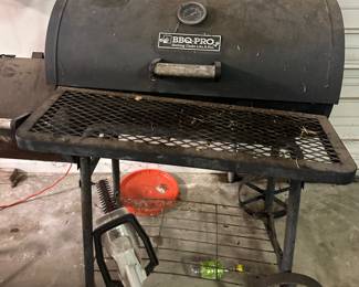 BBQ Pro Smoker 