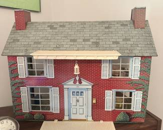 Marx Tin Metal Two Story Colonial Childrens Doll House