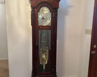 Howard Miller Grandfather Anniversary Clock with 9 Tubes BUY IT NOW $600