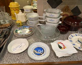 Corning Ware, collectible plates
