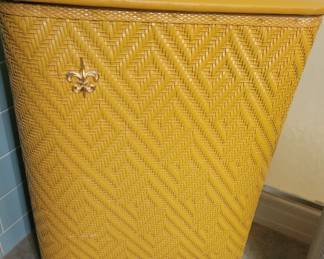 Vintage clothes hamper