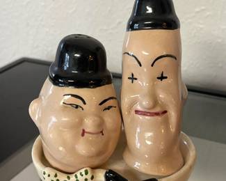 Laurel and Hardy S&P Shakers