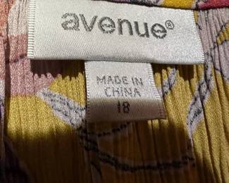 Avenue size 18 womens clothing tops