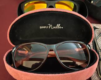 Simply Noelle Sunglasses