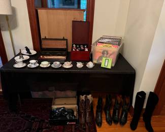 Women's Shoes, Albums, China, teacups, collectibles