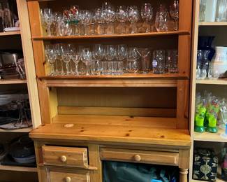 Crystal & vintage Glassware