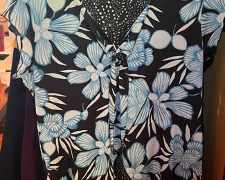 Womens floral top