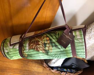 New Tommy Bahama Beach Mat 