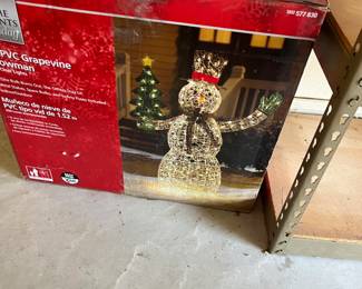 snowman lawn decoration