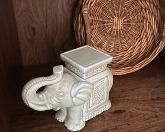 elephant planter
