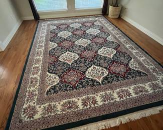 wool area rug in great condition with vibrant colors