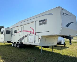 5th wheel camper