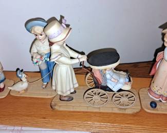 Jan Hagara "In Line" figurines