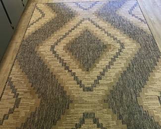 5'3" X 7" Area Rug