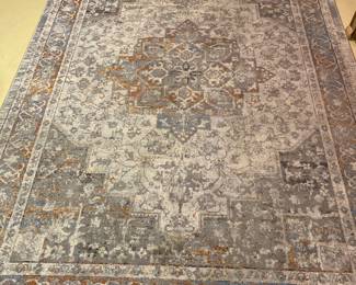 6'6" X 9' 2" Area Rug