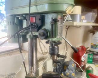 Drill press 