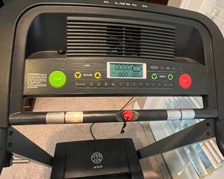 Golds Gym 450 Treadmill