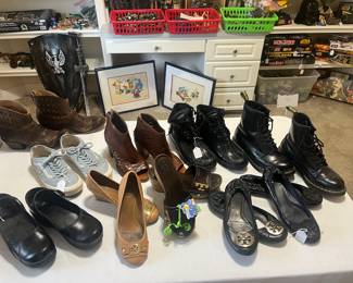 Tory Burch, Doc Martens, Sperry, Vans