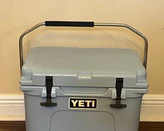 Light blue Roadie 20 Yeti cooler