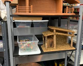 vintage nativity scenes and figurines