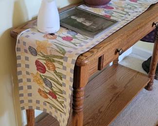 Entryway table