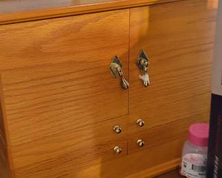 Another jewelry case