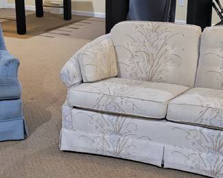 Nice clean Berne furniture
