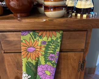 Set of 4 Brown/Cream Pottery Onion Soup Bowls